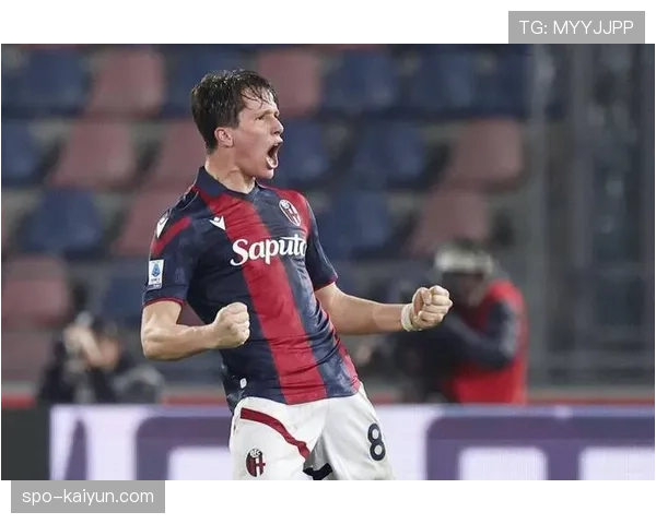 维罗纳球员因危险动作被直接红牌罚下